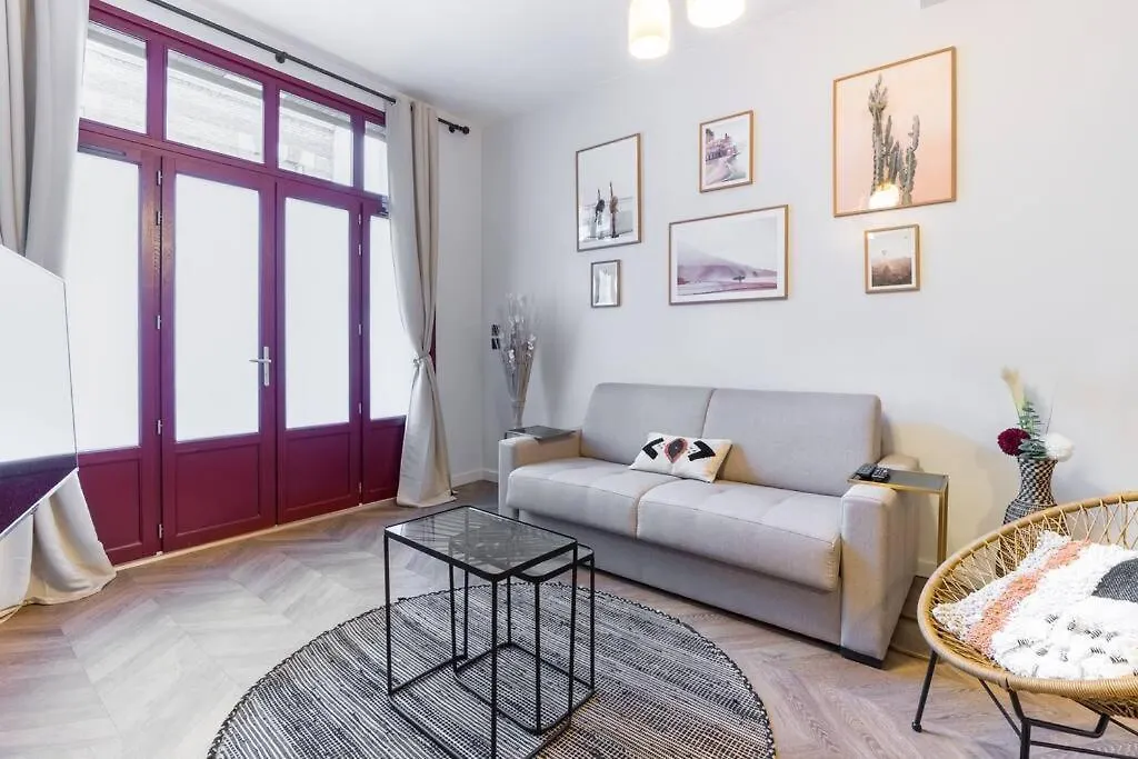 Hsh Saint Lazare-Opera Calm & Cosy Apartment París 0*,